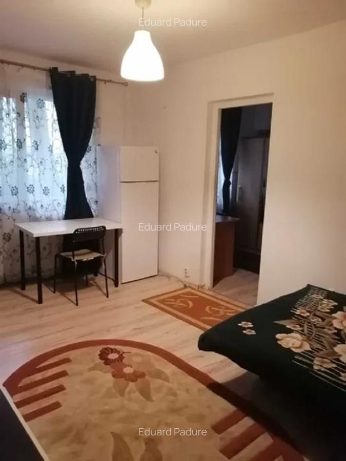 Apartament cu 2 camere semidecomandat în Semicentral - 2