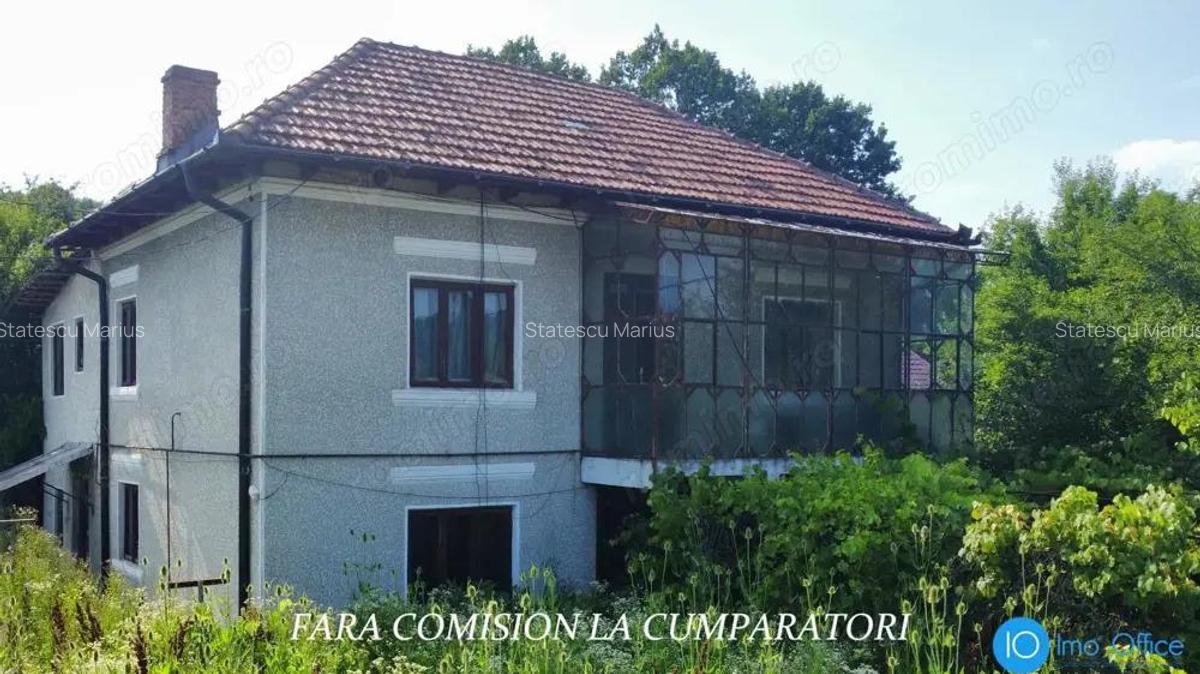 CASA CU TEREN 1730 MP, UTILITATI RACORDATE - 13