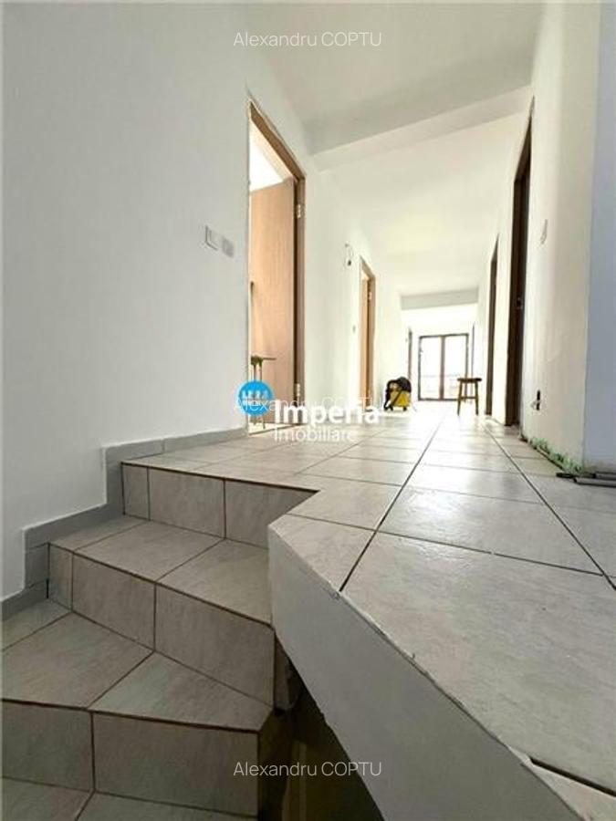 Casa 8 camere, 3 bai, canalizare, 300 teren Tineretului  Lunca Cetatuii - 7