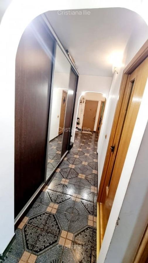 Apartament 3 camere | Basarabiei | Parcare | - 5