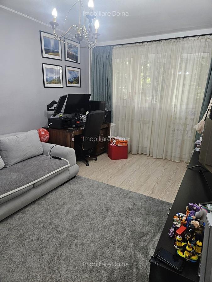 Se Vinde 3 camere decomandat  Rond Doamna Ghica - 2