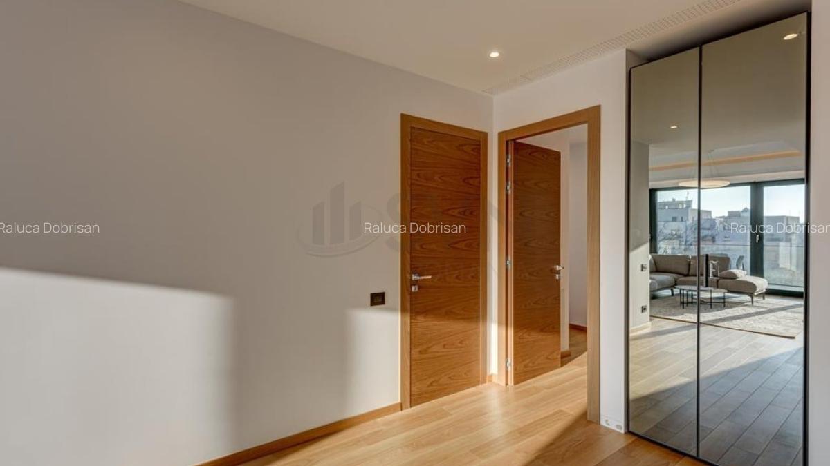 Apartament cu 3 camere decomandat în Primăverii - 8