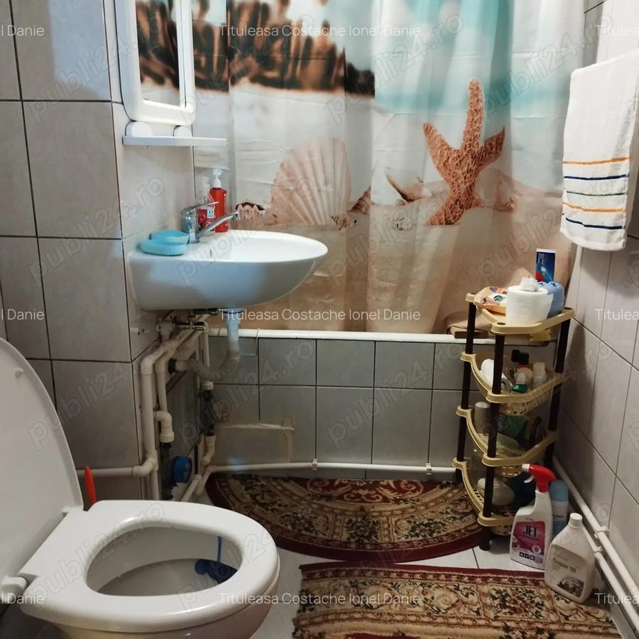 Apartament de vanzare - 4
