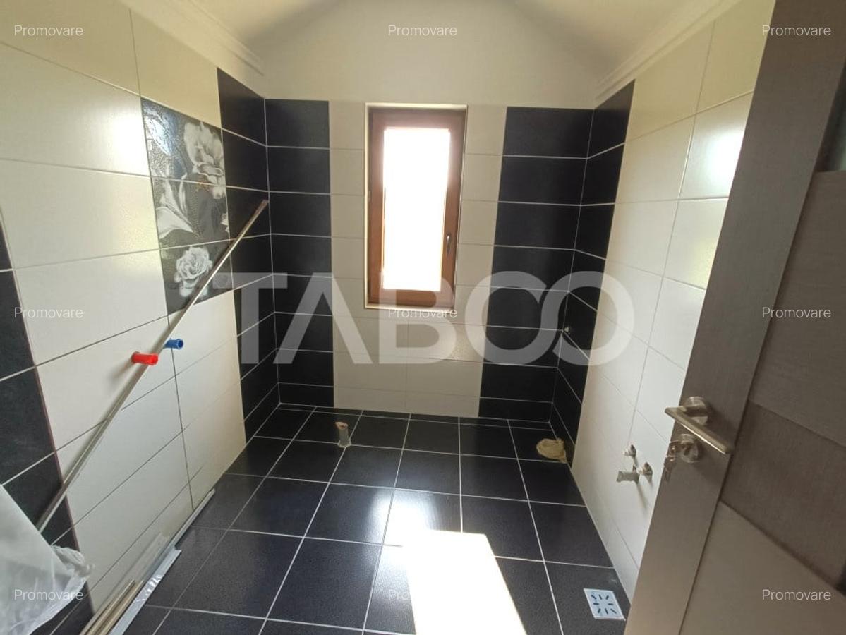 Casa moderna de vanzare 3 camere 2 bai - teren 472 mp - zona linistita - 11