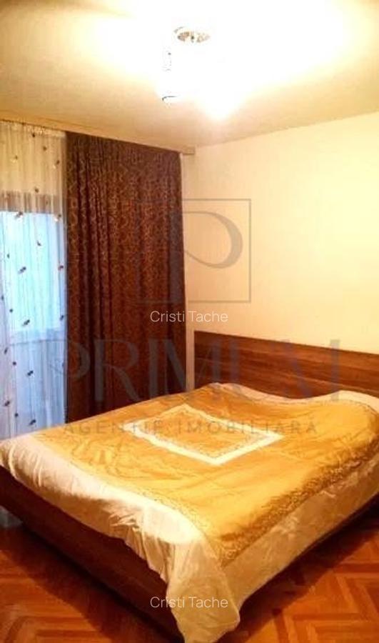 BUCOVINA - 3 camere - 2 bai - 2 balcoane - clima - decomandat - ETAJ 3 - 3