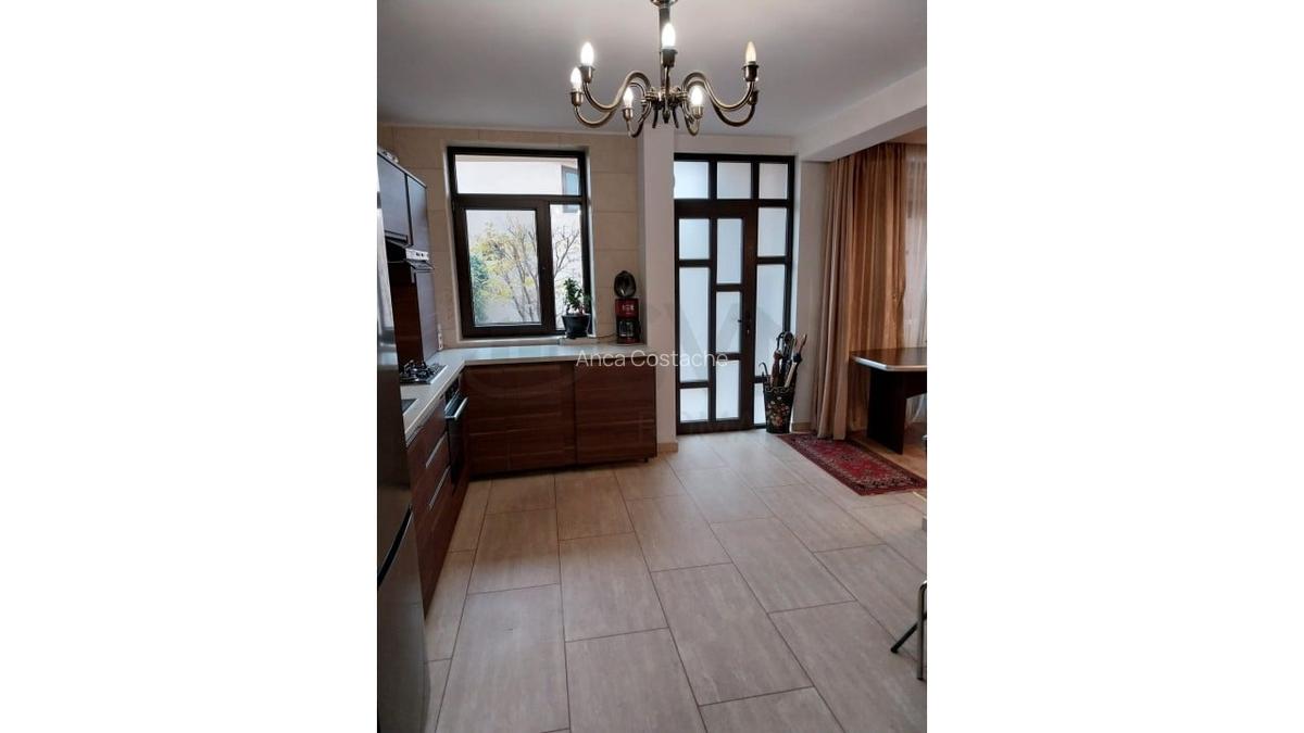 REV2005358 Casa de vanzare Giulesti - 15