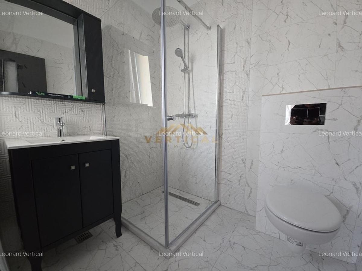 Vila 4 Camere / Posibilitate rate / Berceni Mega Parc - 9