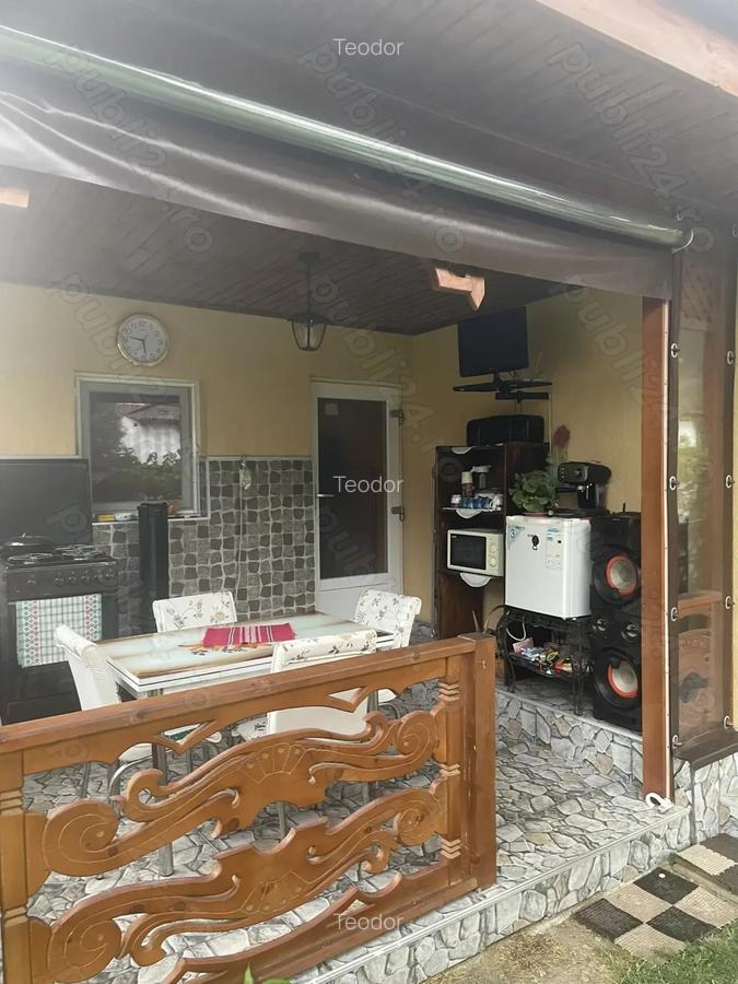 Casa de vanzare mobilata, zona superba! - 8