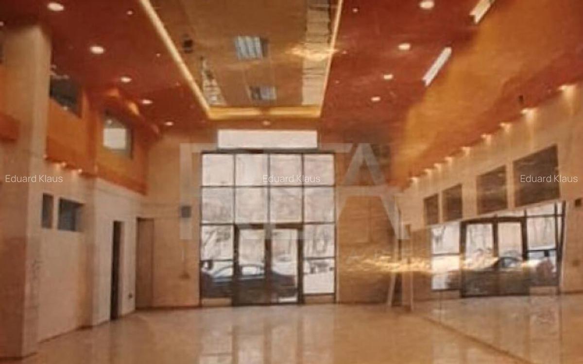 CENTRU COMERCIAL PENTRU SUPERMARKET (ZONA COLENTINA - LIZEAN - 2