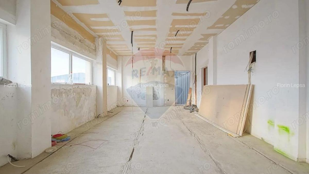 Spa?iu industrial de 494mp de vanzare in zona Uzina 2 - 8