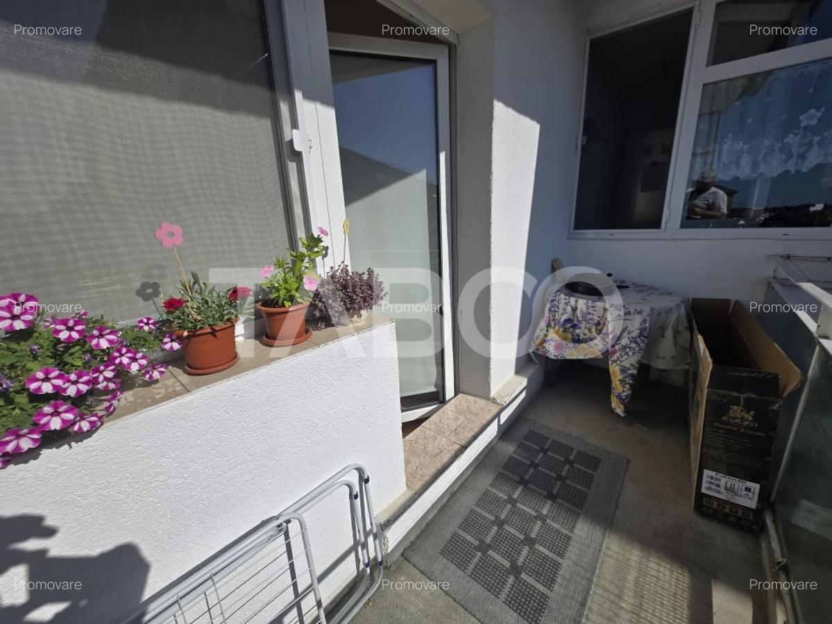 Apartament 3 camere 68 mpu decomandat cu balcon zona Siretului Sibiu - 8