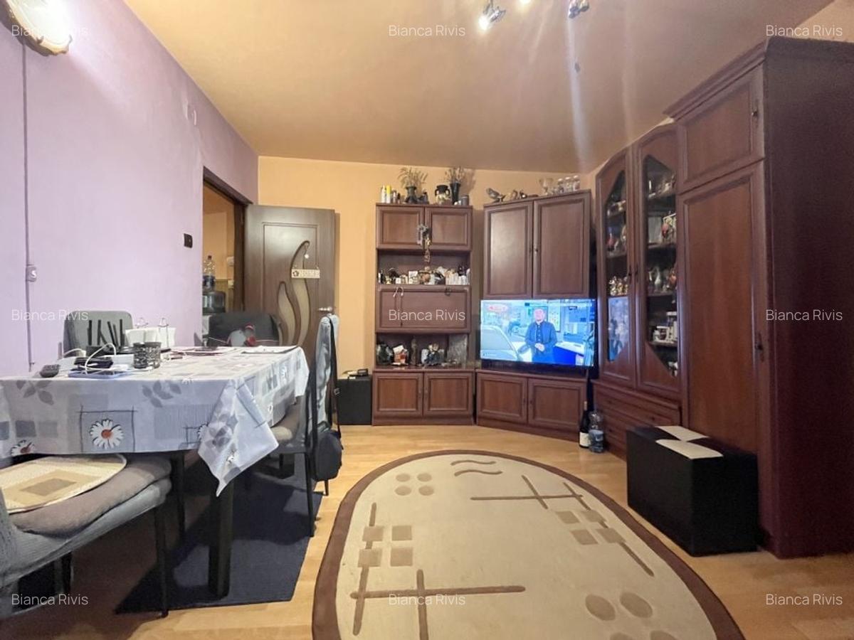 Apartament 3 camere, zona Dacia - 2