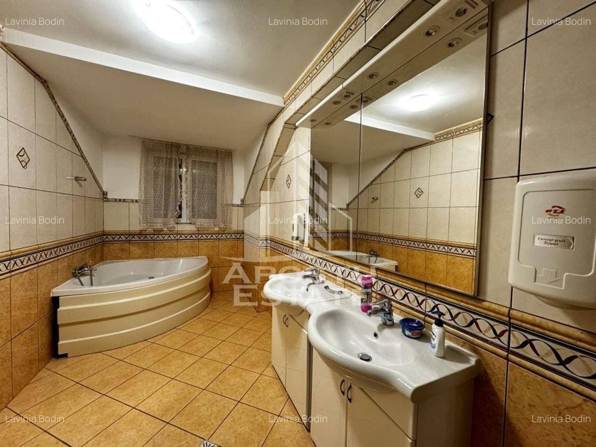 Apartament spatios cu 4 camere, in Ghiroda - 11
