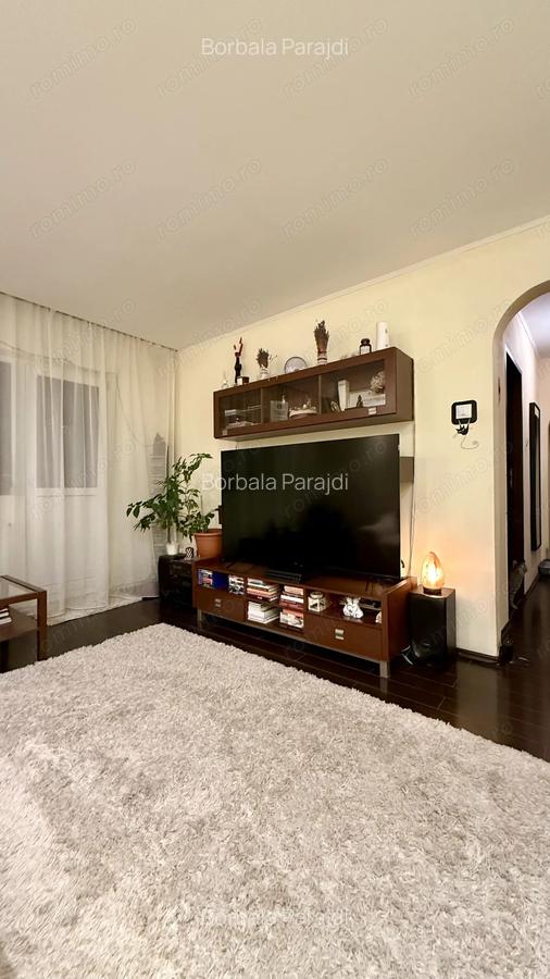 Vand apartament 3 camere Targu Mures zona Dambul Pietros - 9