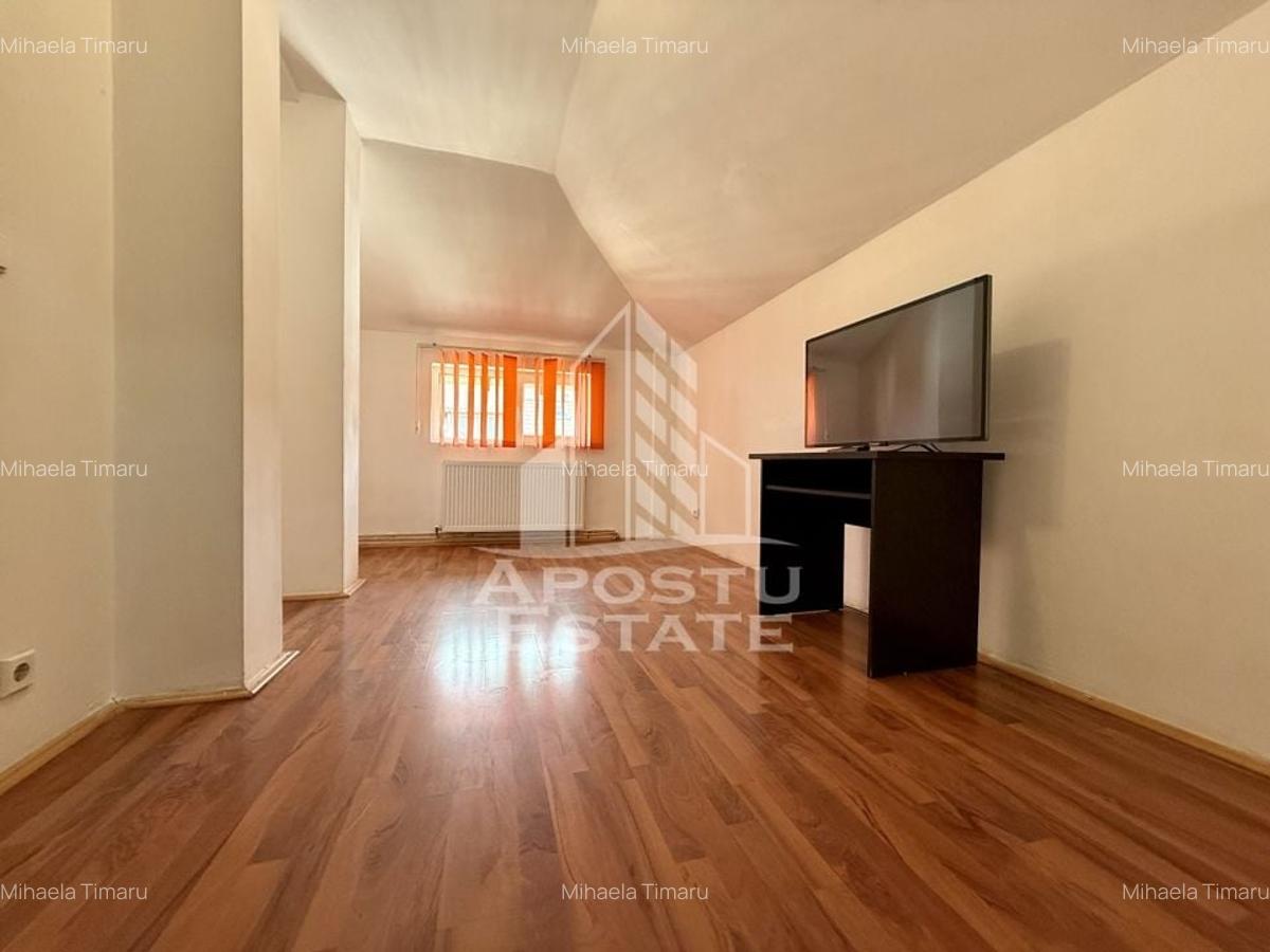 Apartament cu 2 camere semidecomandat, mobilat în Soarelui - 6