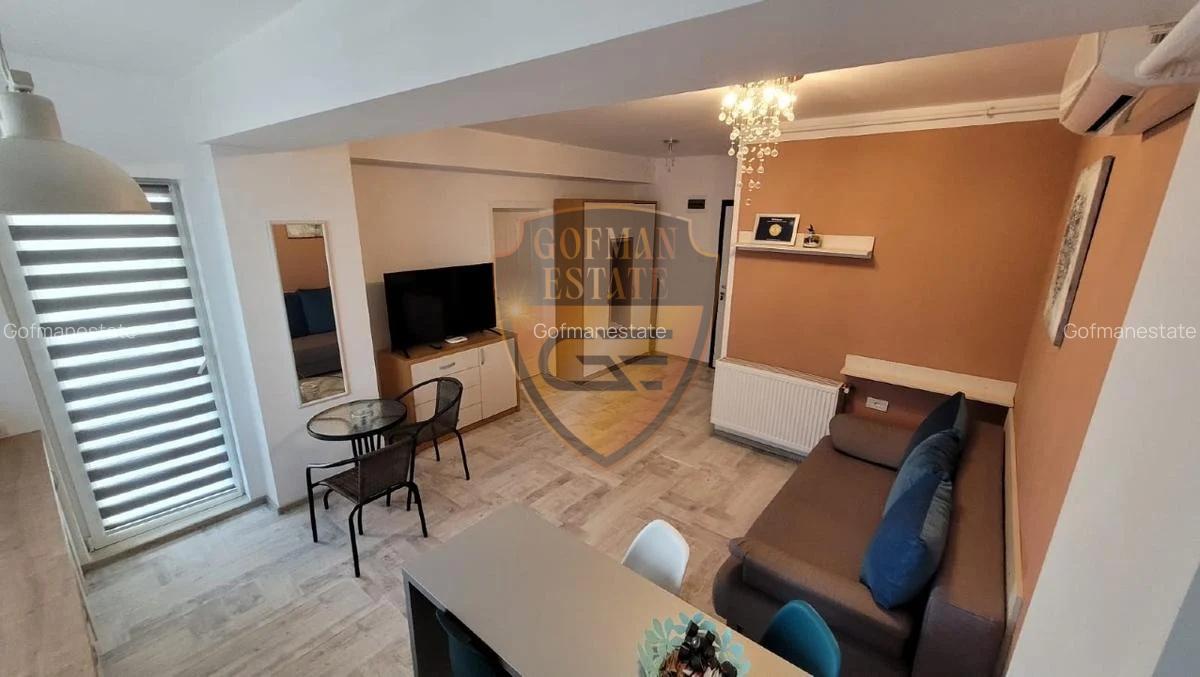 2 Cam, Mamaia Nord strada Lotus zona Cluburi White Tower Opera - 3