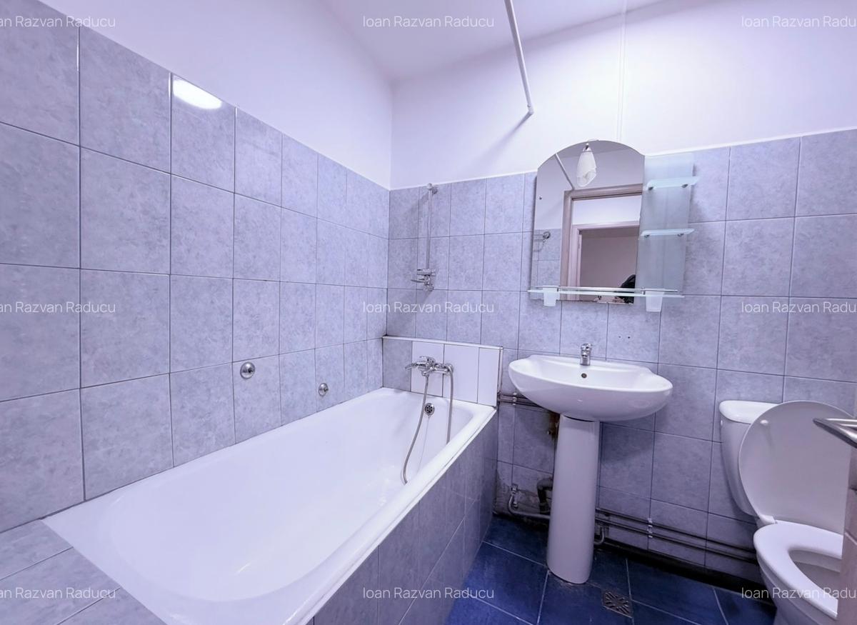 Garsonieră spațioasă și complet renovată – Zona Liceul Teoretic Ion Barbu - 3