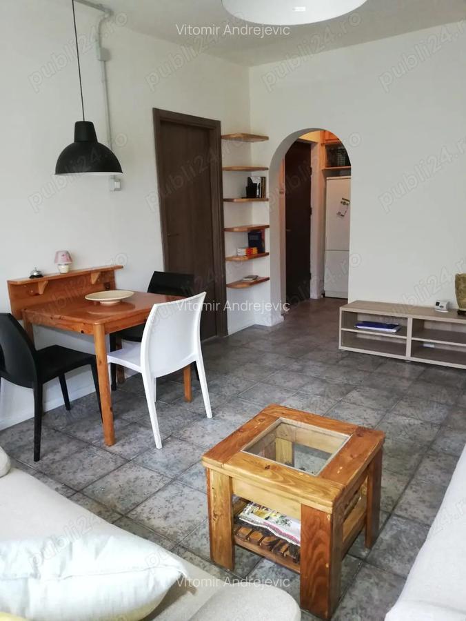 Bul. Gh. Lazar , 2 dormitoare + living - 2