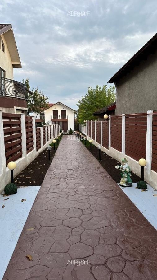 Vila   exclusivista  4  camere  P+M  la pret de apartament   Cumpana  Central - 5