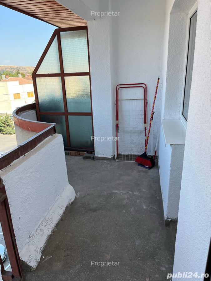 Apartament cu 4 camere de vanzare, Valea Frumoasei - 4