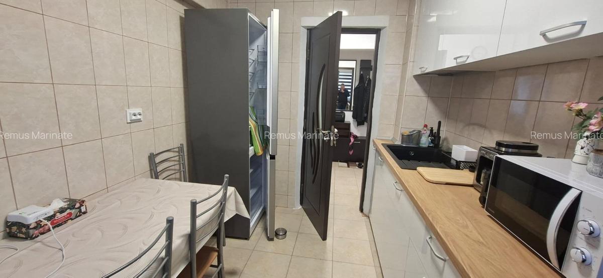 Inchiriere apartament 2 camere Apusului, prima inchiriere - 11