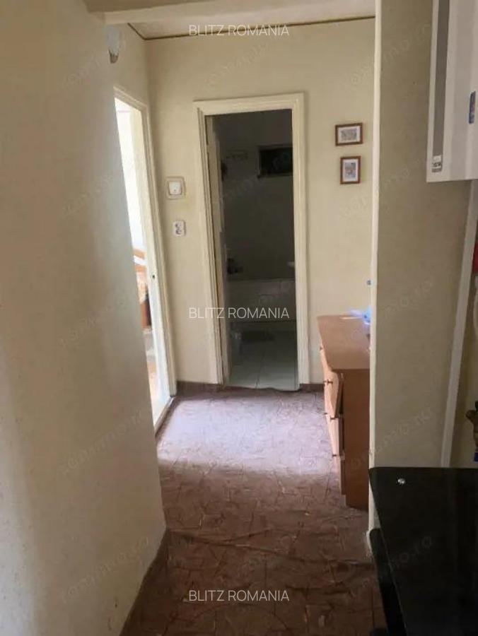 Apartament 3 camere decomandat Central, Zona Mcdonalds - 9