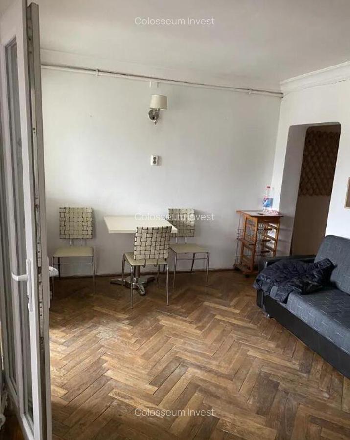 Apartament cu 2 camere, semidecomandat - zona Centru Istoric - 2