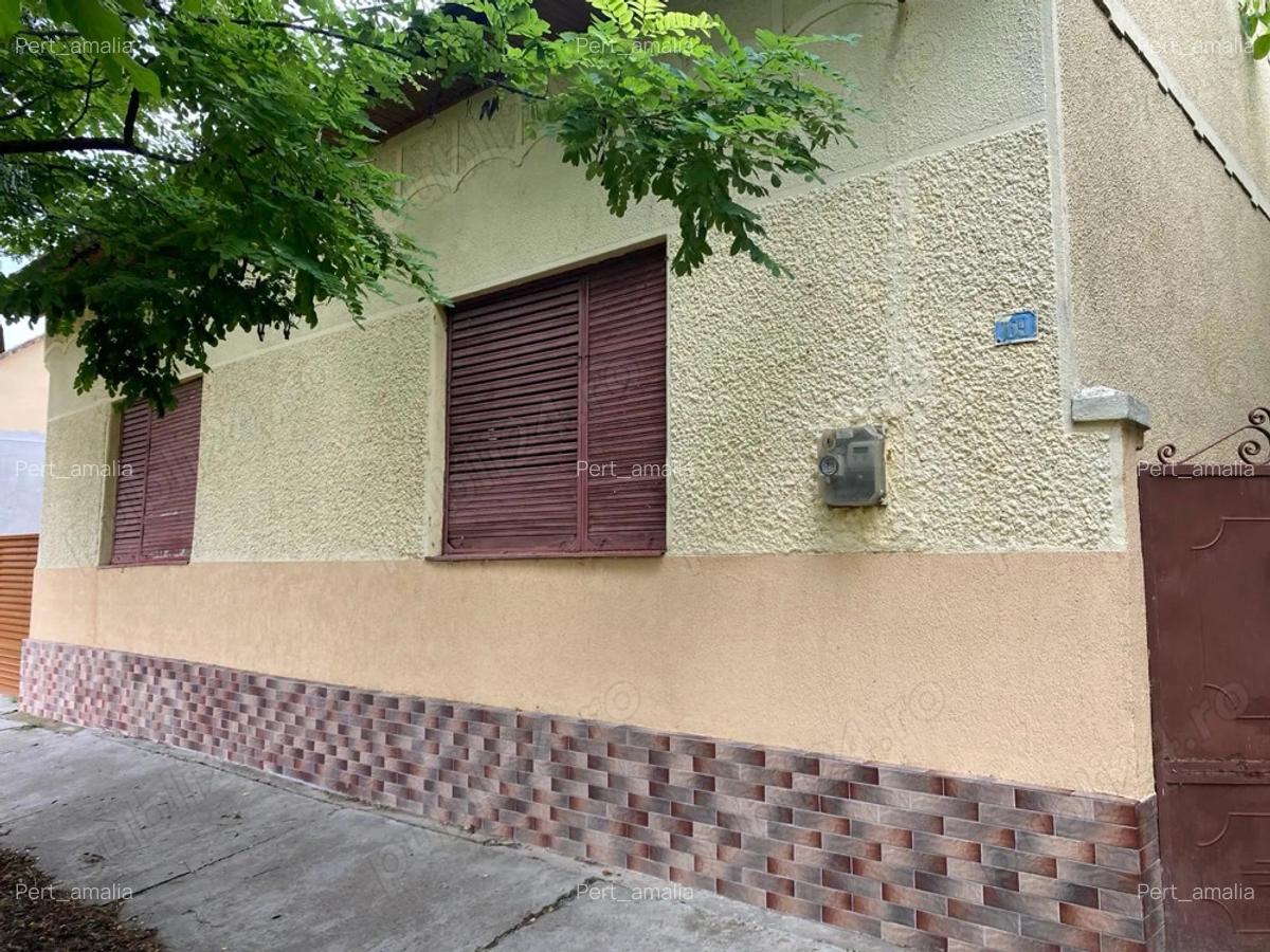 Proprietar, vand casa in Cenei, central - 1