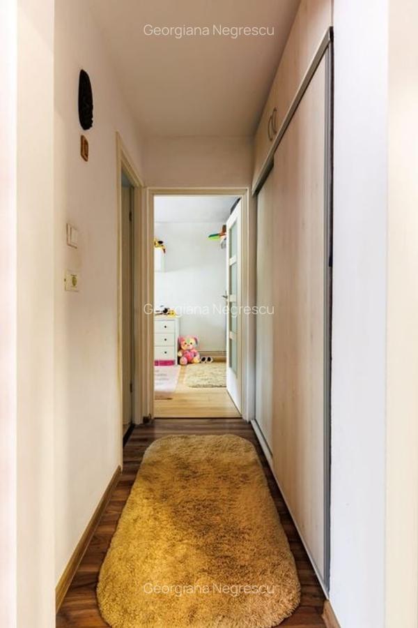 Girocului | 3 camere | Decomandat | Balcon | 2 băi | Centrală proprie - 7