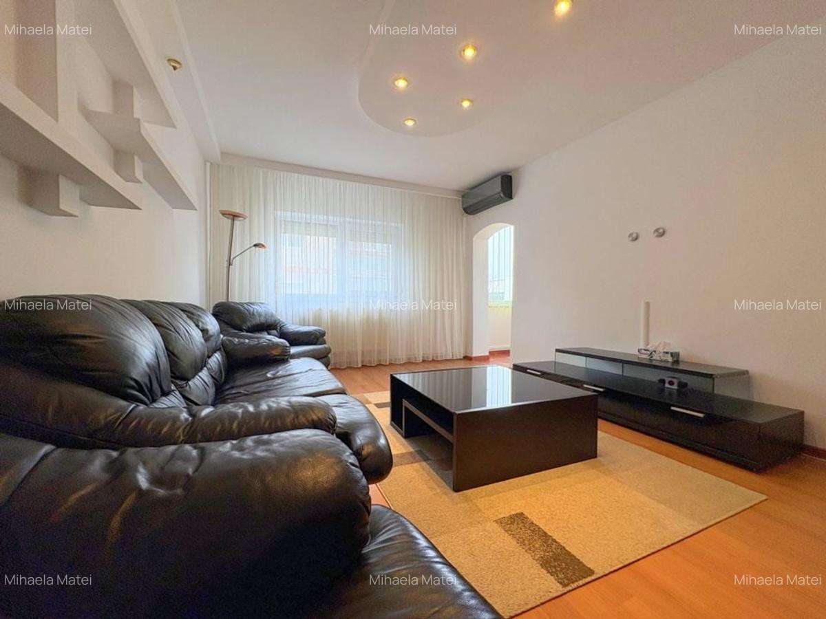 Apartament spatios, in zona Soarelui, 500 euro - 2