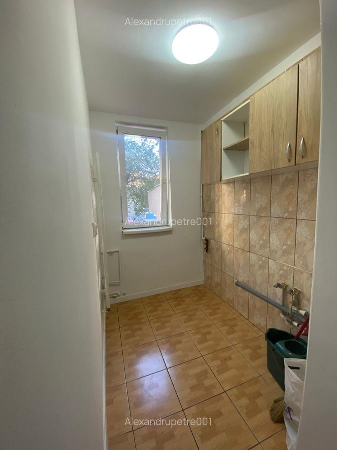 4 camere | Complex Apusului | parter inalt | bloc anvelopat | Luminos - 20