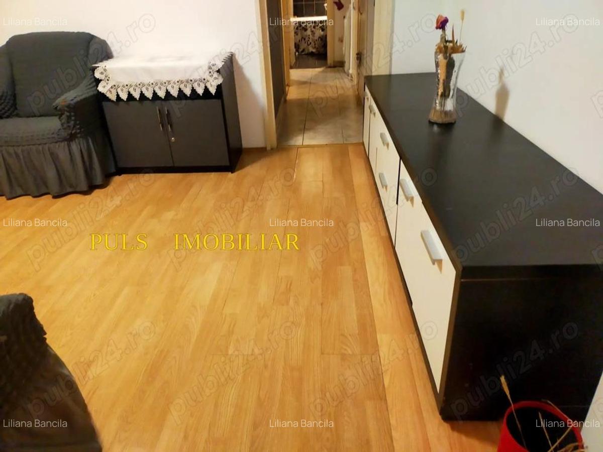 Tomis Nord - Cire?ica: Apartament 3 camere,doua holuri, etaj 3, mobilat,intre?inut - 3