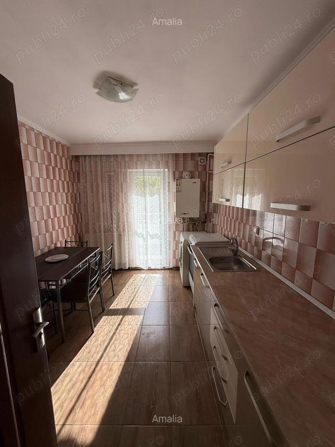 Inchiriez apartament ultracentral 2 camere decomandate - 3