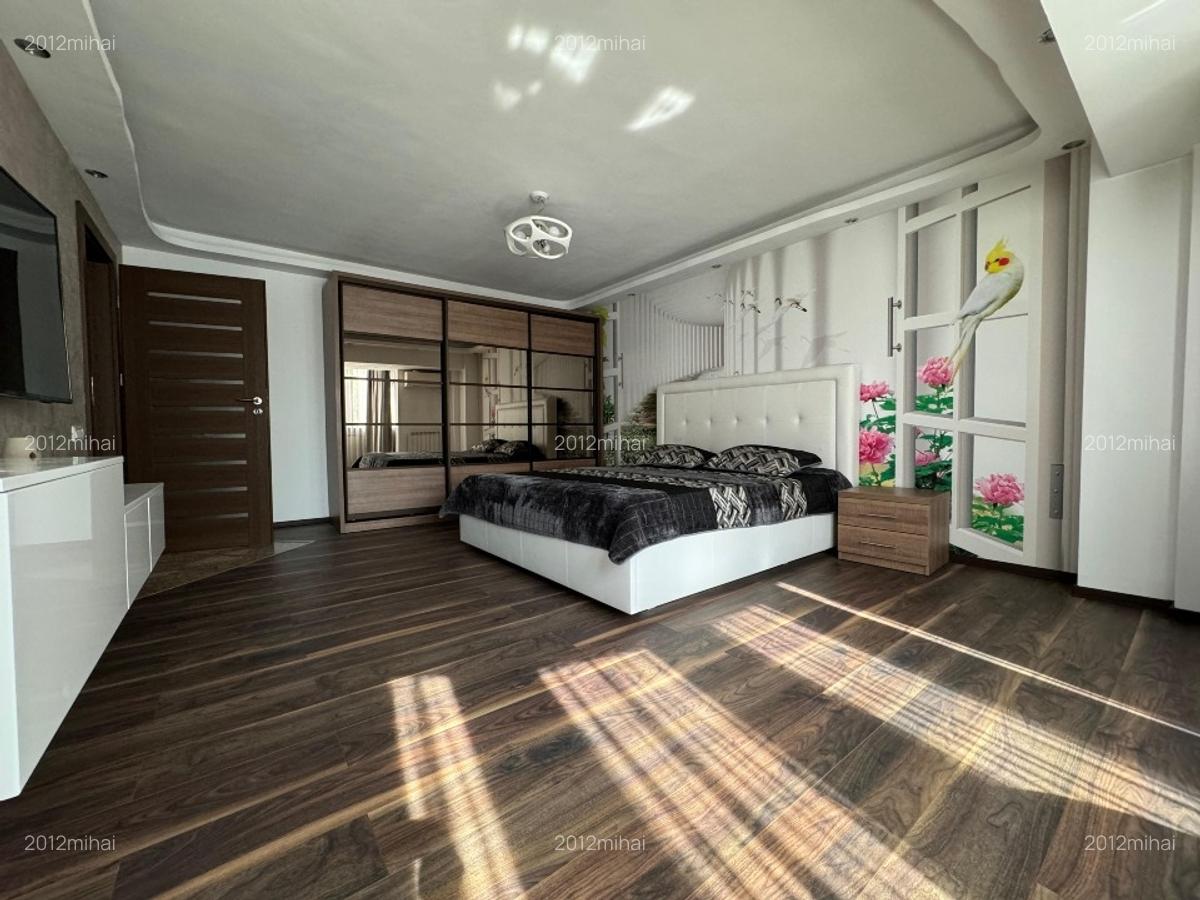 2 Camere decomandat vedere Bd. Decebal Comision 0% - 7