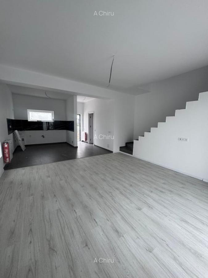 Vila/Duplex Bragadiru P+1+M 4 Camere id nr 1 - 7
