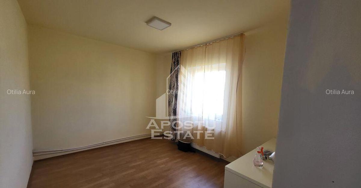 Casa individuala de caramida,3 camere si teren de 800 mp,... - 2