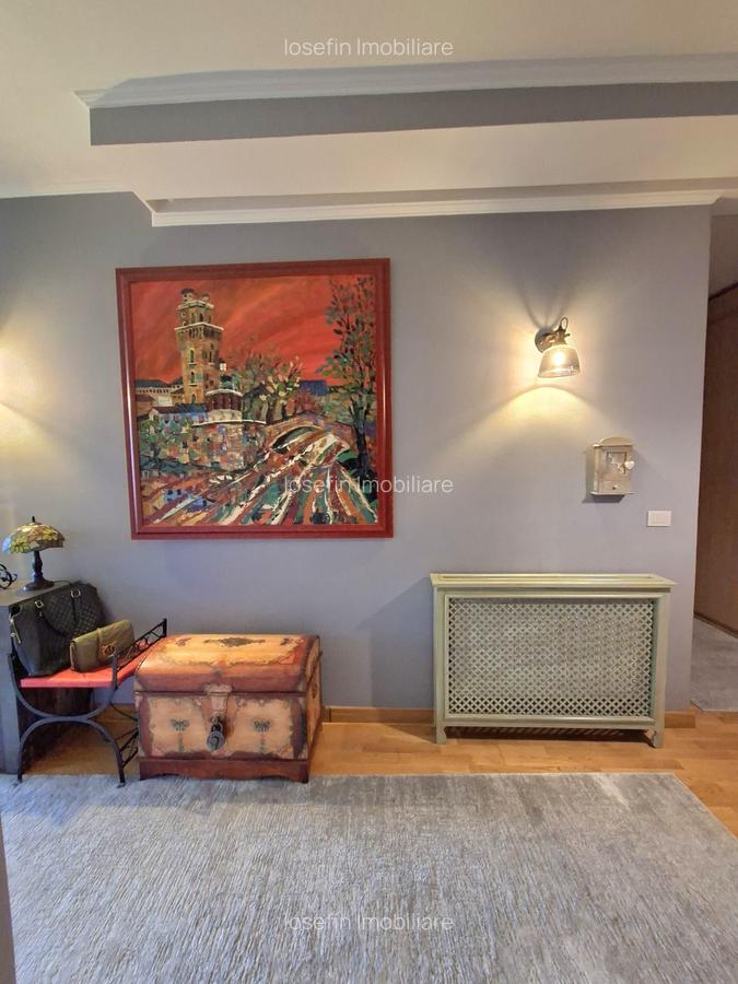 Central, pe malul Begai,  gata de locuit - 14