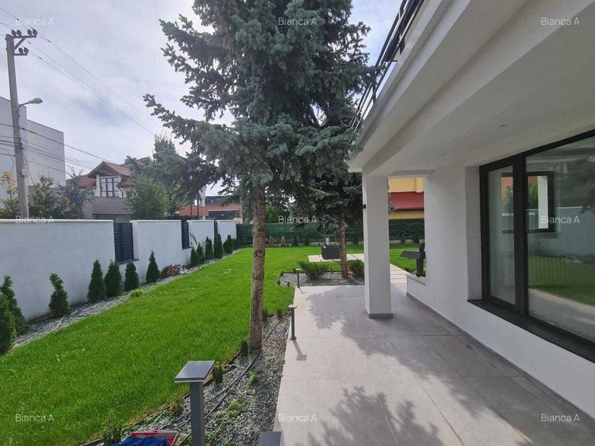 LUX | Casă Individuală | Iancu Nicolae | 10 camere - 17