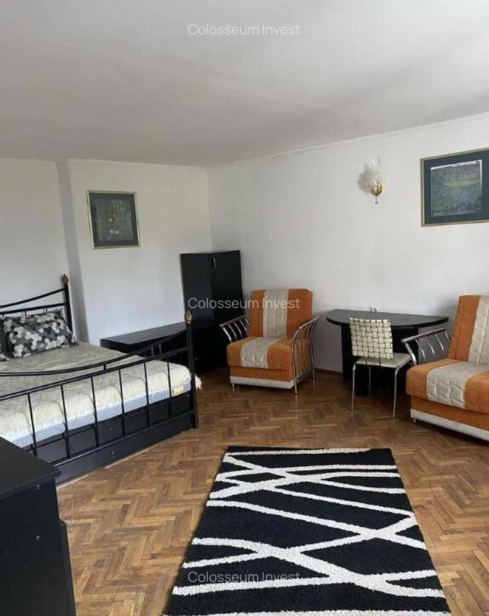 Apartament cu 2 camere, semidecomandat - zona Centru Istoric - 4