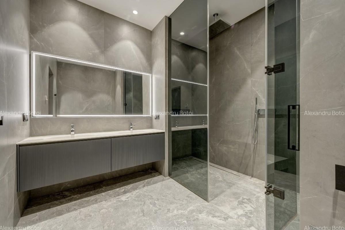 Exclusive lifestyle in One Rahmaninov - 12
