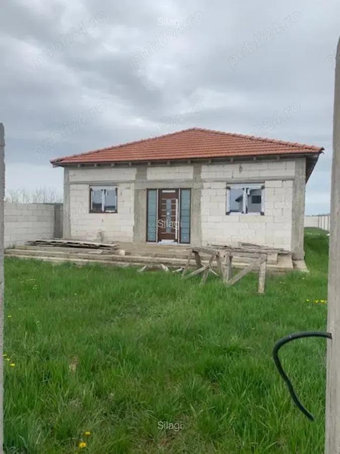 Vand casa si teren , cartier in plina dezvoltare , comuna Bethausen - 1