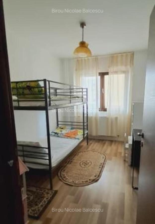 Apartament 4 camere langa gura de metrou Bucur Obor - 5