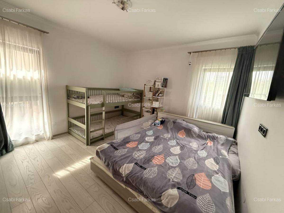 Apartatament cu Gradina, 53 + 110 MP, parcare si 2 anexe, Borhanci - 6
