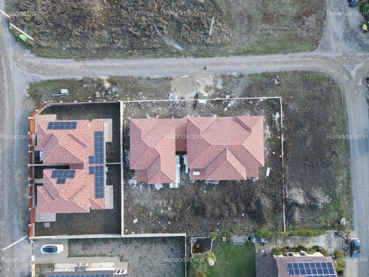 Duplex 5 camere – 2 băi – Carport – Aproape de Lidl2 – Comision 0% - 2