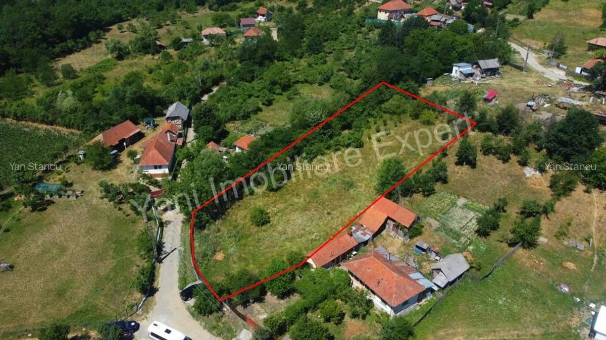 Teren de vanzare in comuna Poienarii de Arge?, sat Poienari, jude? Arge?. - 7