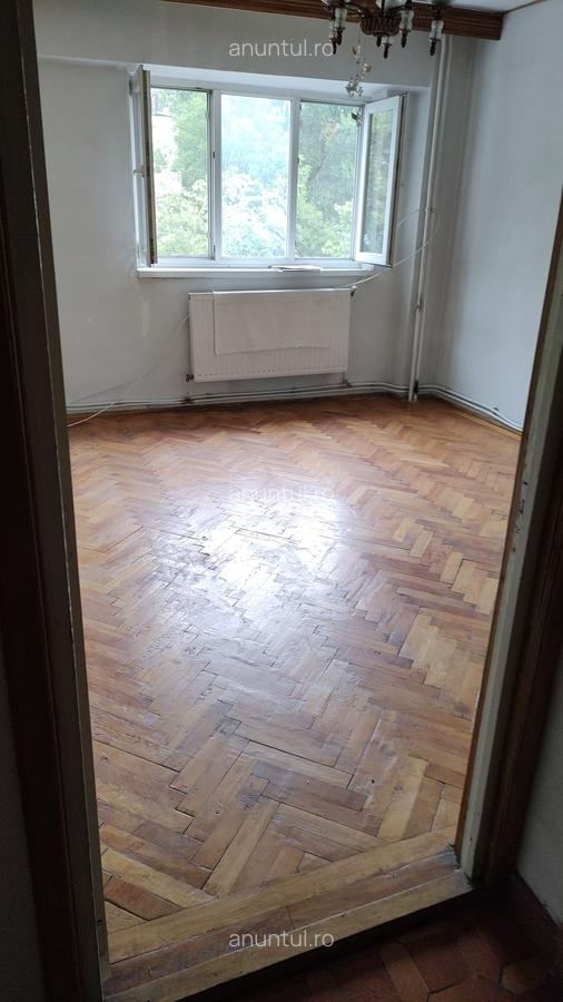Braila Apartament 3 camere de vanzare, 80 mp, etaj 3, strada Tineretului - 1