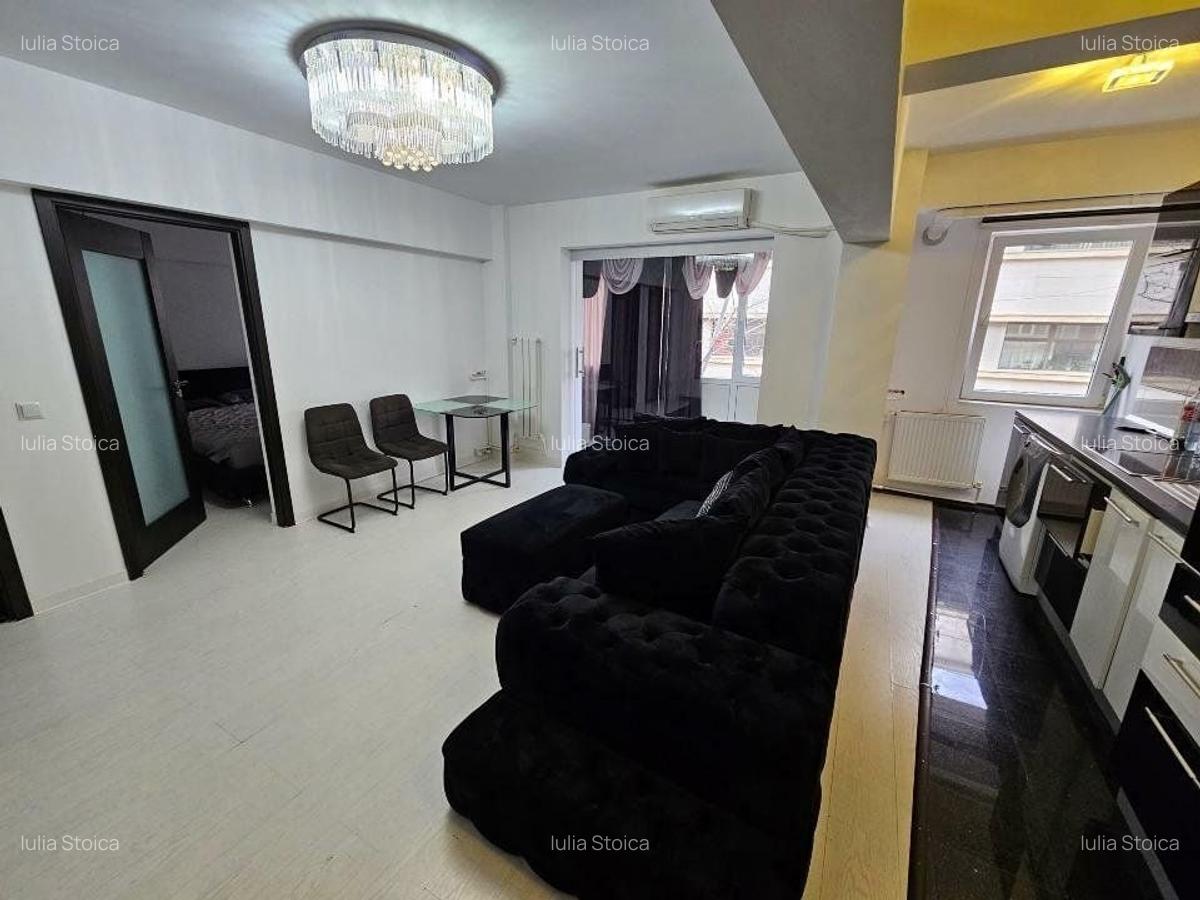 De vanzare Apartament 2 camere Lux Romana sect 1 - 2