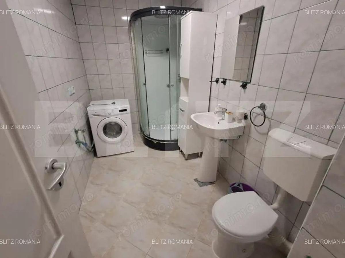 Apartament tip mansarda in zona porii, parcare inclusa - 1
