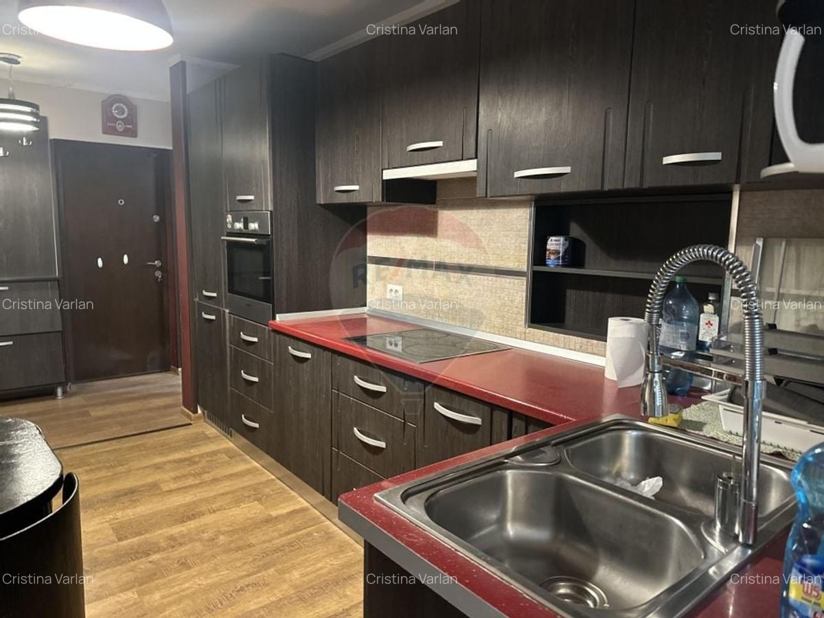 Apartament 4 camere ROZNOV Central de inchiriat - 8