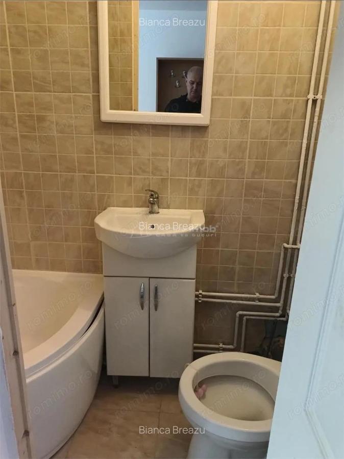 Garsoniera - Tractorul - 4